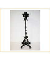 Candelero de pie en forja 88 cm de altura